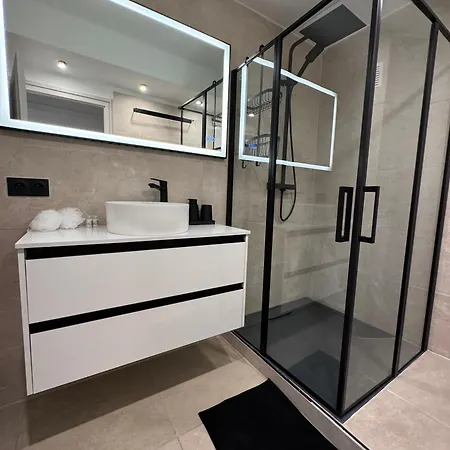 Hyper-centre - A Pied Apartment